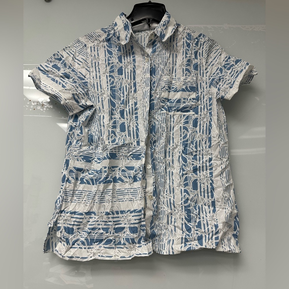 Alfred Dunner Women's Button Down Shirt New Size 8
